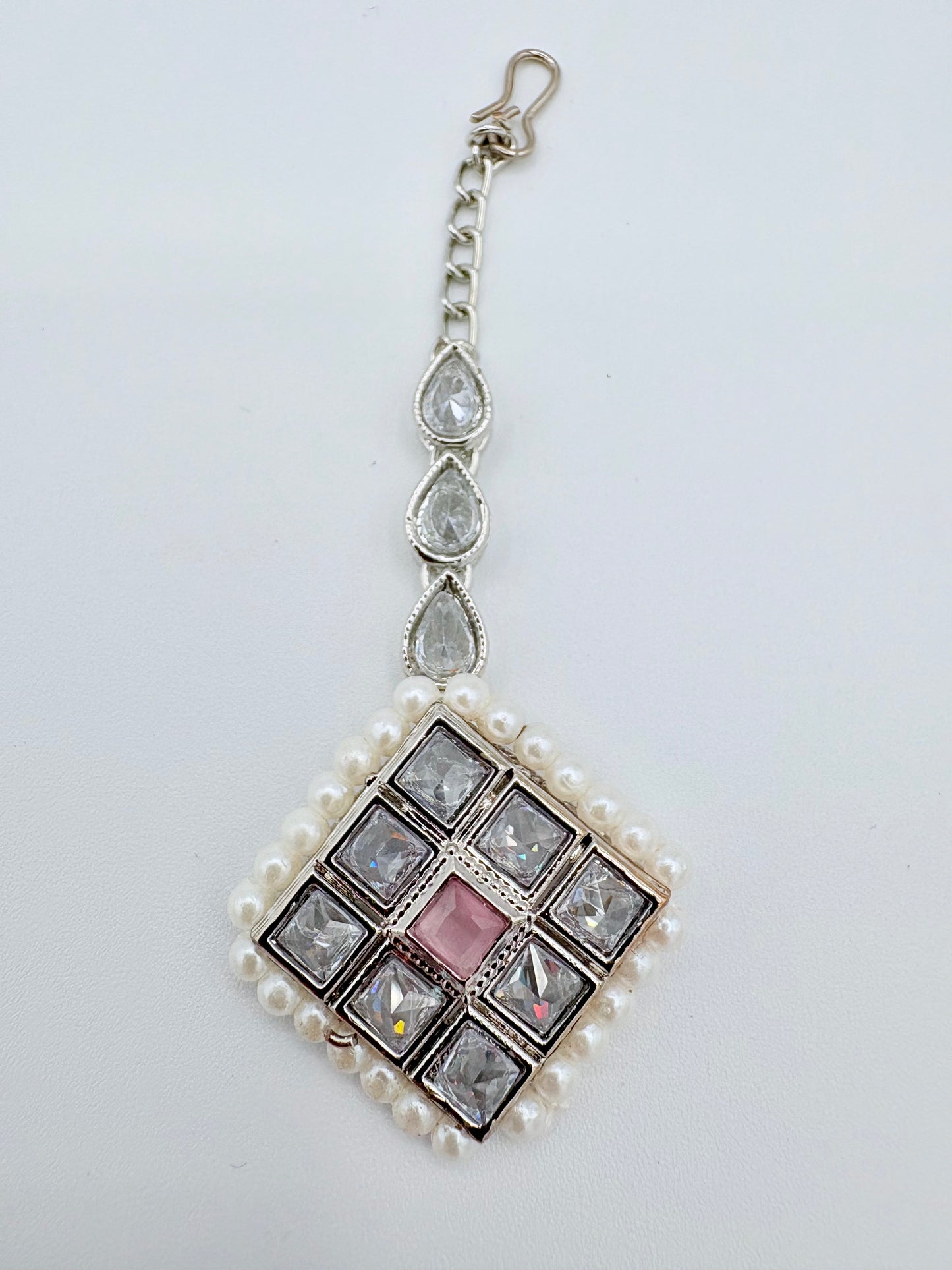 Tikka with gemstones and pearls available at Nishaani.ca – Indian jewelry in Canada
