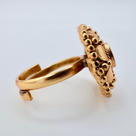 Gold ring with intricate design available at Nishaani.ca – Indian jewelry in Canada
