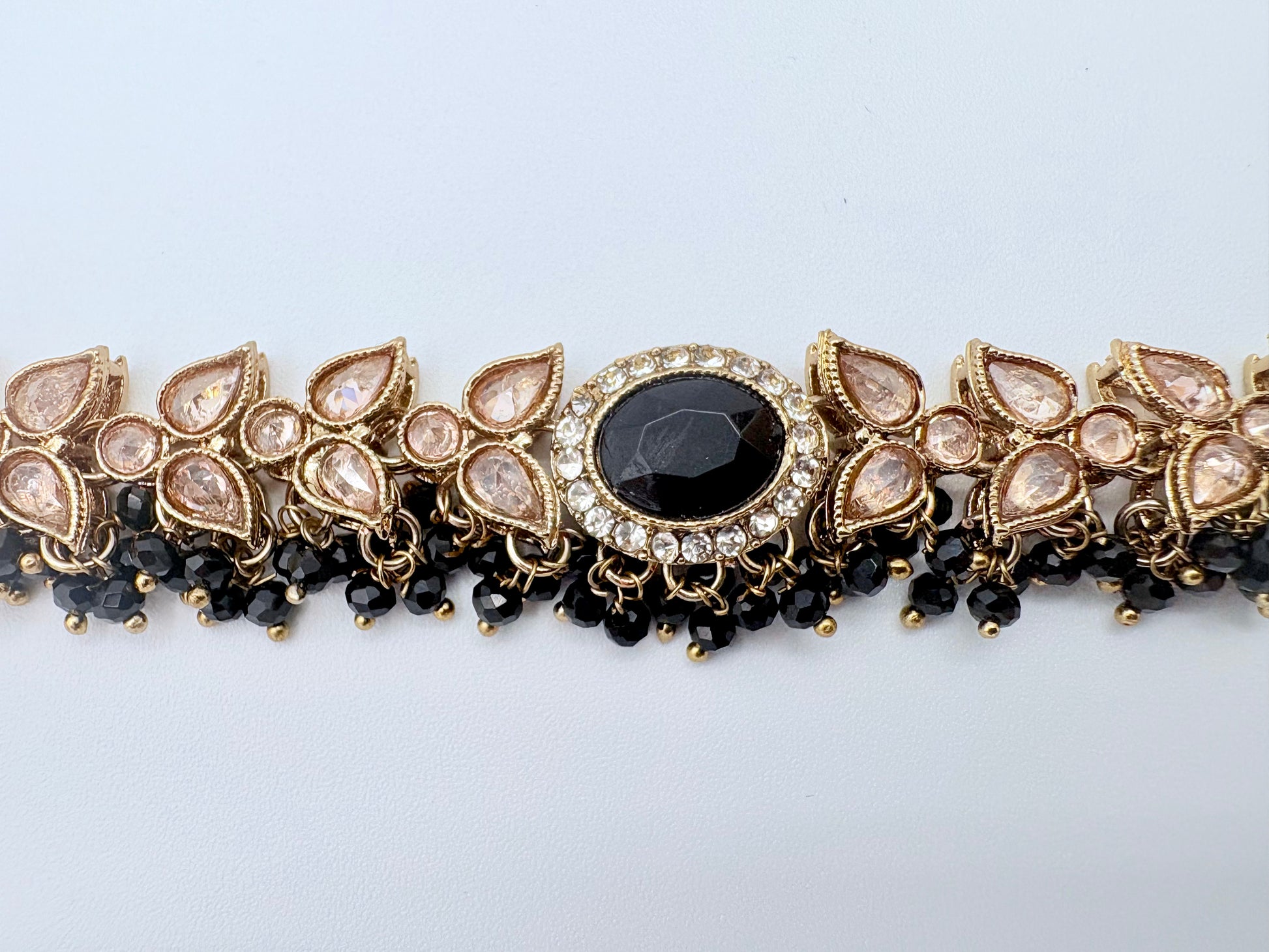 Choker necklace gold and black beaded bracelet available at Nishaani.ca – Indian jewelry in Canada