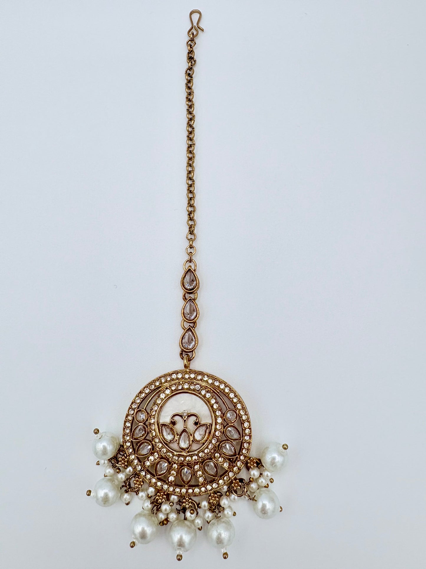 Tikka with gold chain and pearl pendants available at Nishaani.ca – Indian jewelry in Canada